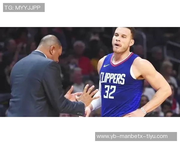 路威称保罗智商超群召集格里芬小乔丹组建复仇者联盟引领舆论风向